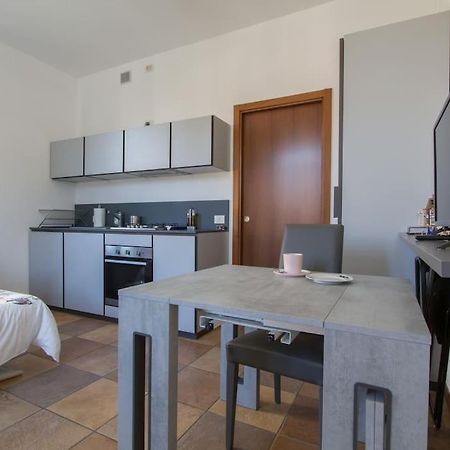Fabulous Studio In Monza 15 Km To Milan City Centre Exterior photo