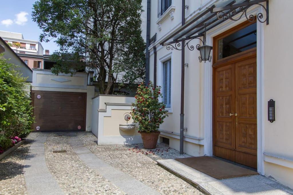 Fabulous Studio In Monza 15 Km To Milan City Centre Exterior photo